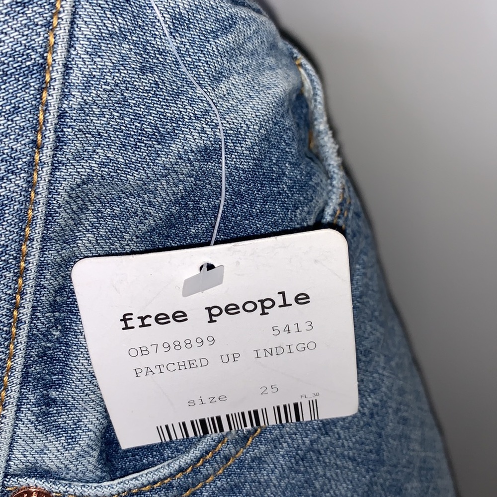 FREE PEOPLE Patch Contrast Denim Short Mini Skirt - Picture 14 of 15